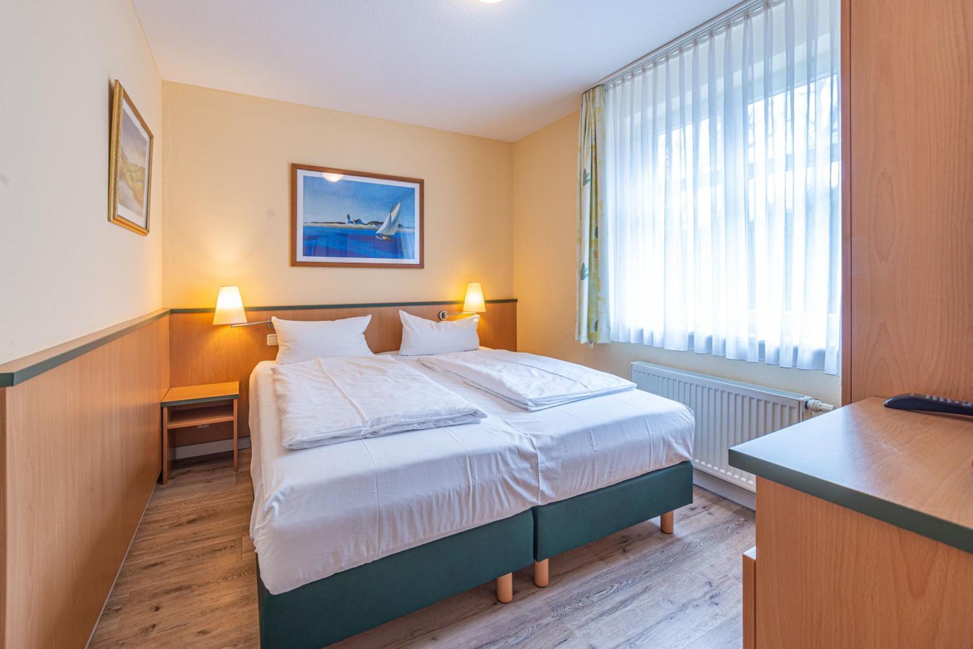 Am Weststrand Apartmenthaus Waldeck Ostseebad Kühlungsborn Buitenkant foto