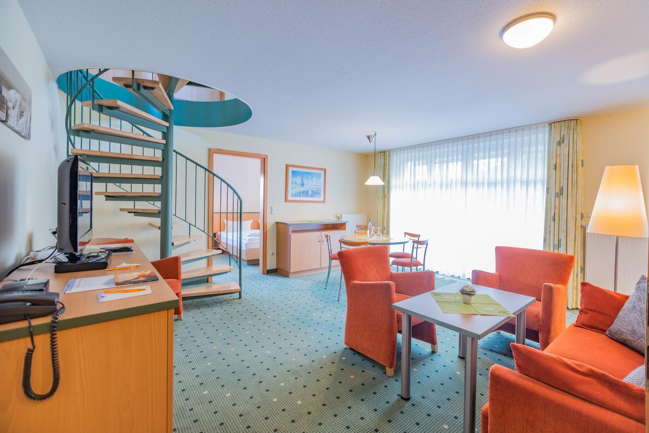Am Weststrand Apartmenthaus Waldeck Ostseebad Kühlungsborn Buitenkant foto