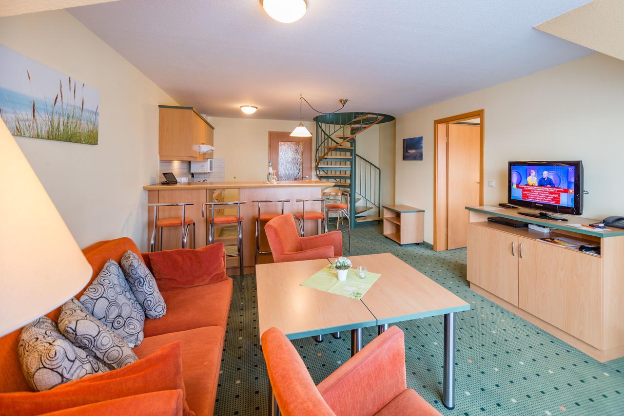 Am Weststrand Apartmenthaus Waldeck Ostseebad Kühlungsborn Buitenkant foto