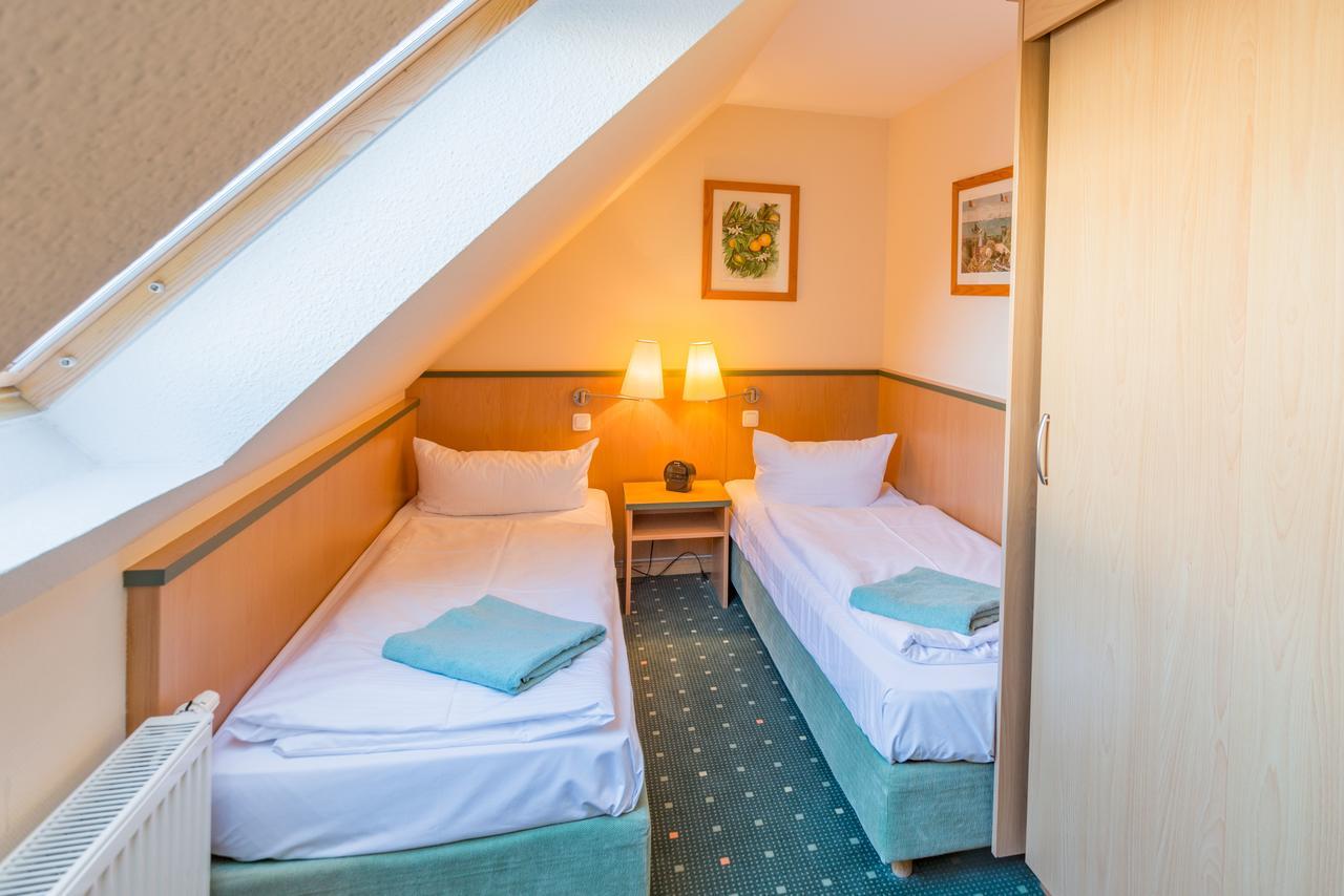 Am Weststrand Apartmenthaus Waldeck Ostseebad Kühlungsborn Buitenkant foto