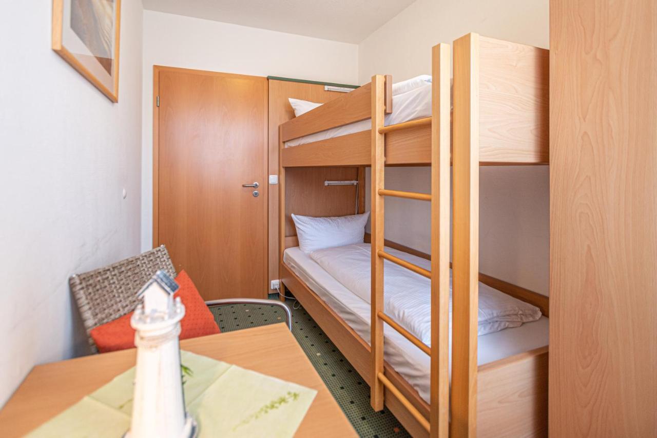 Am Weststrand Apartmenthaus Waldeck Ostseebad Kühlungsborn Buitenkant foto