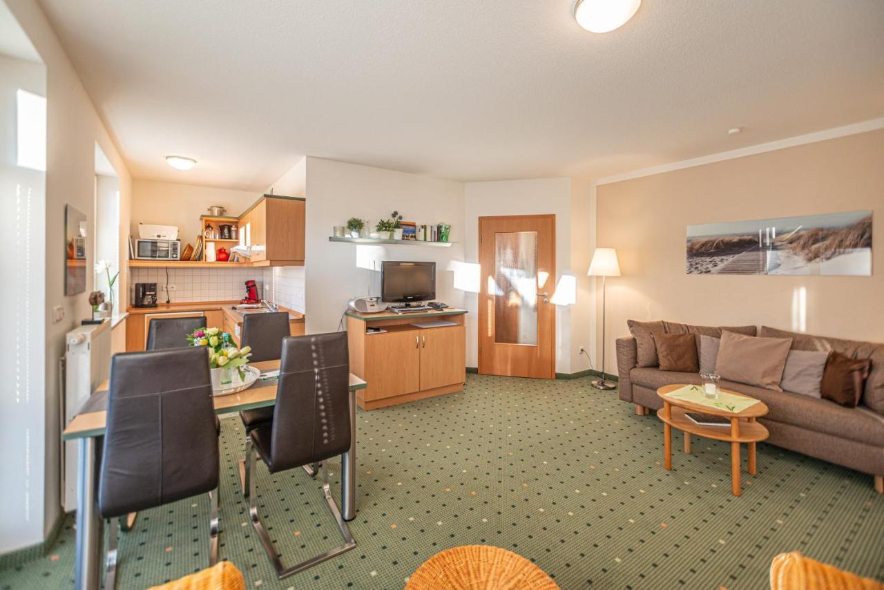 Am Weststrand Apartmenthaus Waldeck Ostseebad Kühlungsborn Buitenkant foto